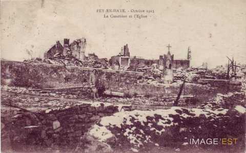Cimetière en ruines (Fey-en-Haye)